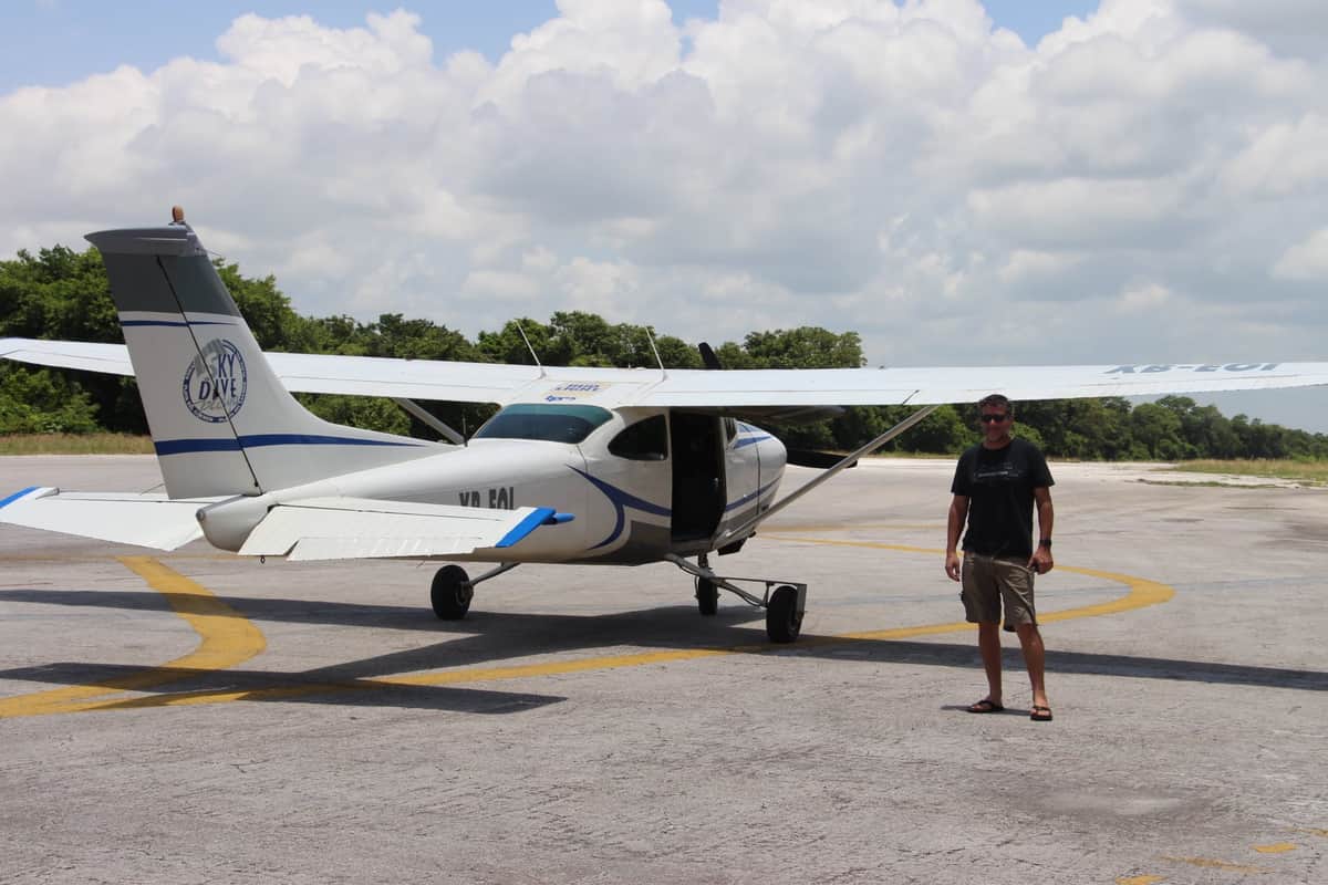 "Más que caer es como volar", hacer paracaidismo en el Aeródromo de Playa del Carmen