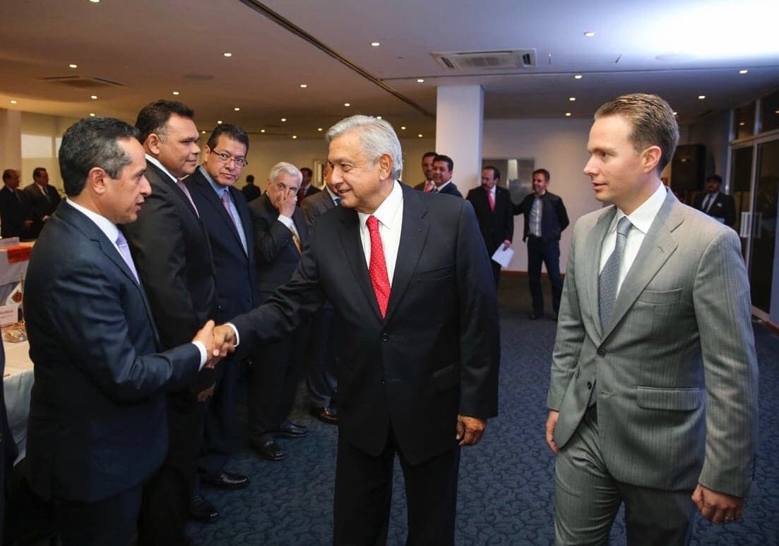 AMLO se reúne con gobernadores de la Conago