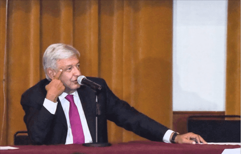 AMLO pide a autoridades electas aplicar cero corrupción y austeridad