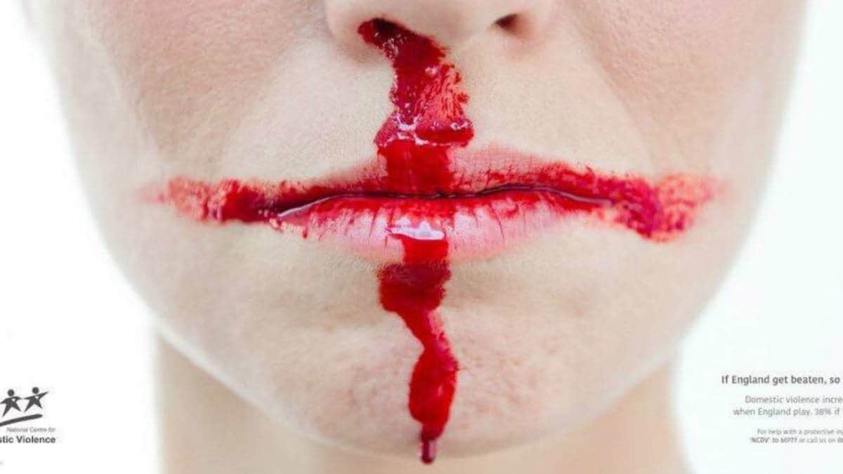 En Inglaterra si la selección pierde, las mujeres también