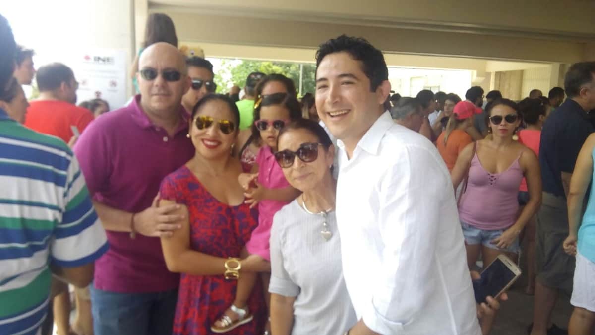 "Chanito II" acude a sufragar