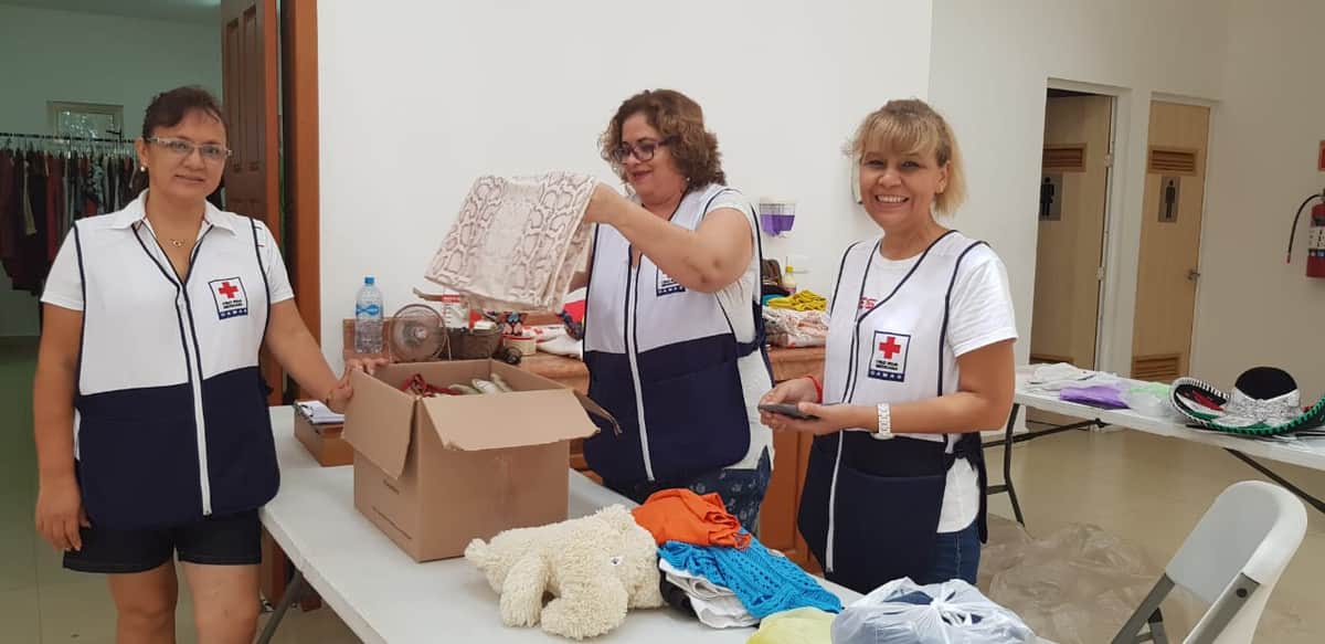Realizaron con éxito el Bazar de la Cruz Roja en Solidaridad