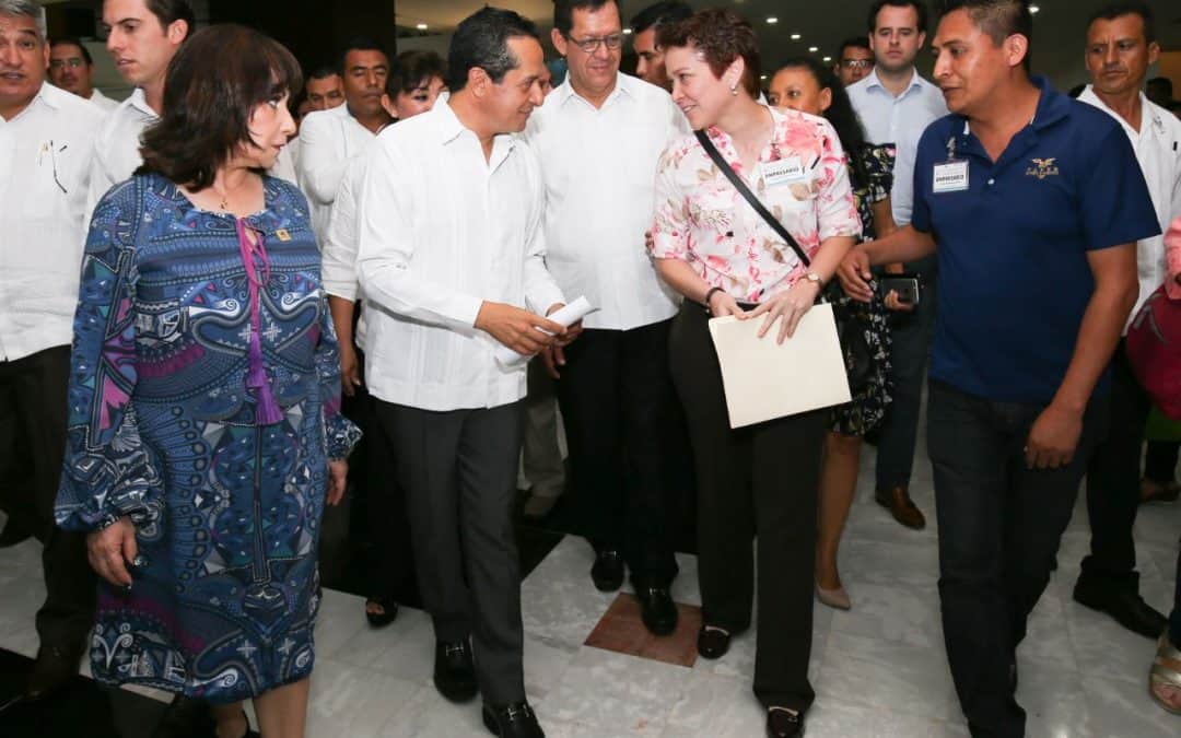 Carlos Joaquín destaca liderazgo turístico en la 4ta Feria del Empleo