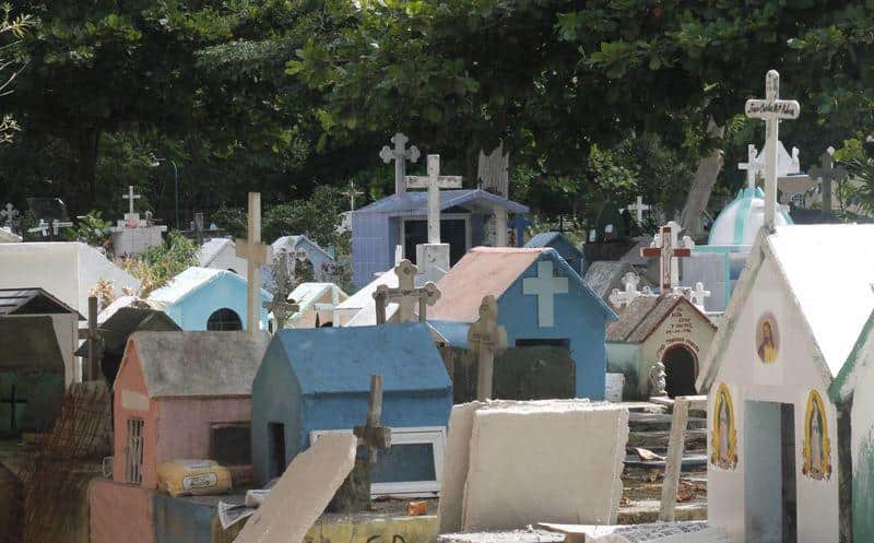Avanzan proyectos de panteones nuevos para Cancún