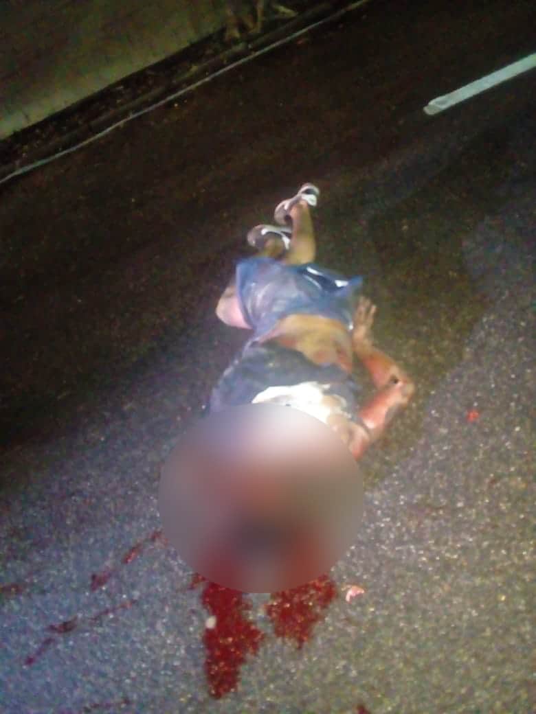 Sangrienta ejecución: balean y arrastran a sujeto en Solidaridad