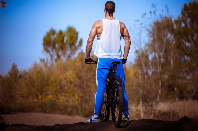 Personas altas, con mayor riesgo de padecer cáncer