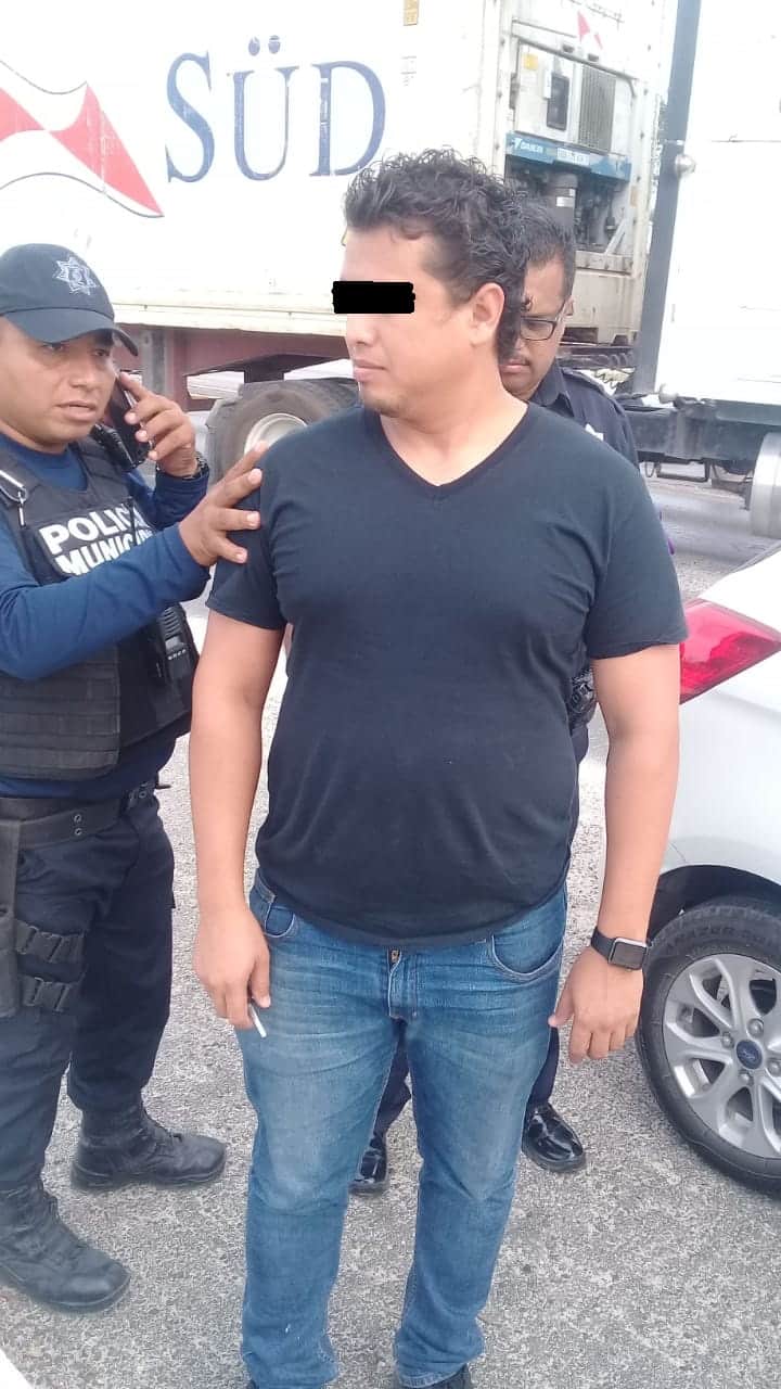 Detienen a ladrones de tarjetas, pero salen libres