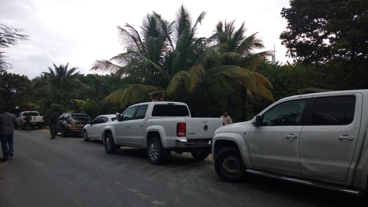 Aseguran PGR hotel de Tulum; condenan intimidante operativo
