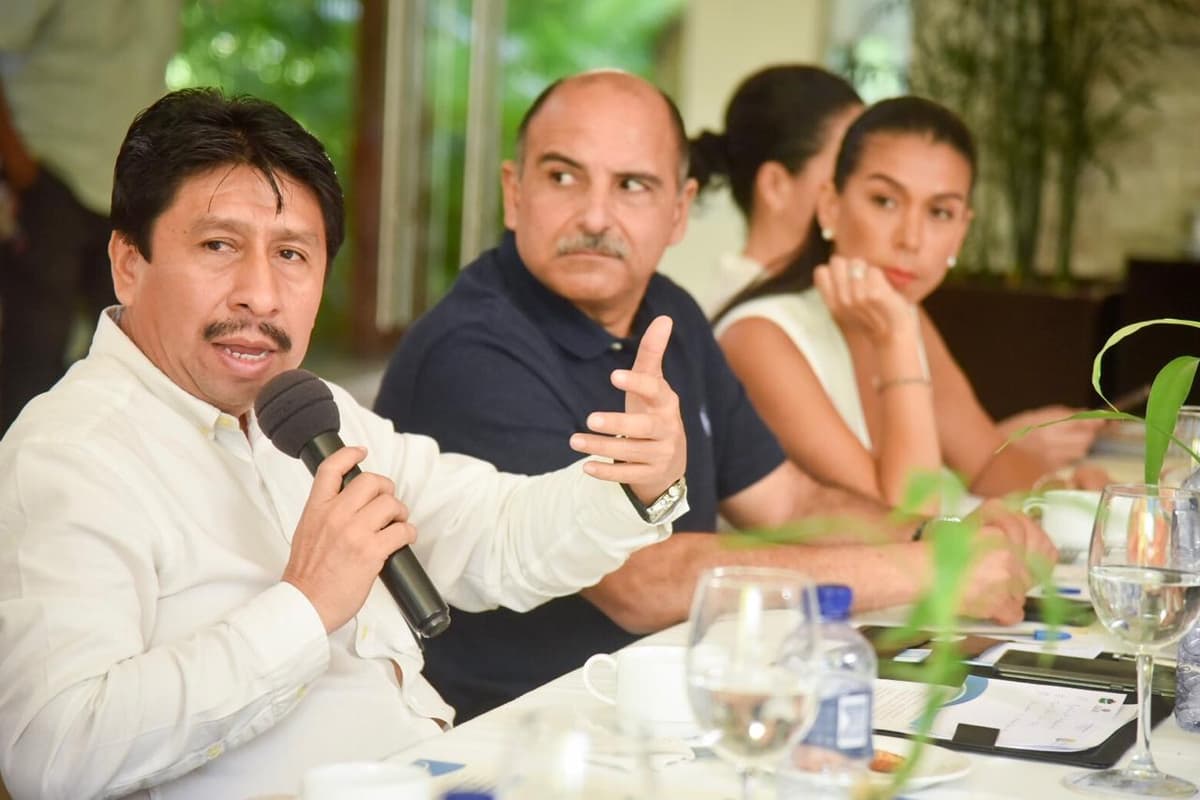 Tren Maya, dinamizará el desarrollo de Tulum: Víctor Mas Tah