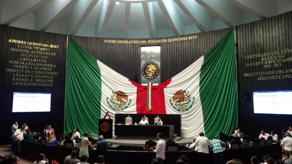 Presenta diputada exhorto a municipios para revisión de concesión de basura