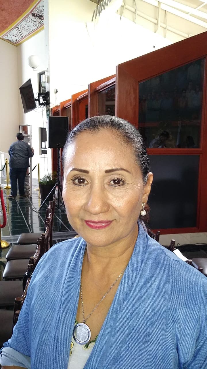 Temen burócratas recortes por reingeniería de AMLO