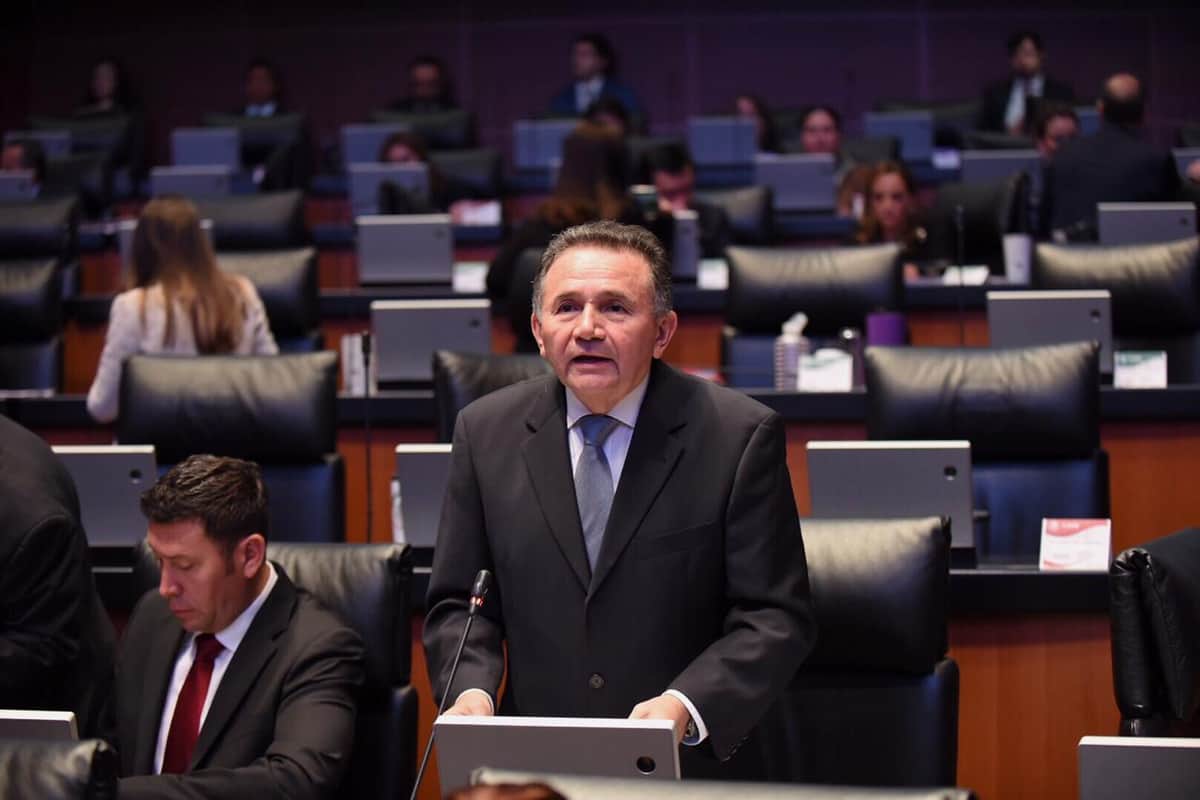 Desde dos tribunas piden detener la violencia de género