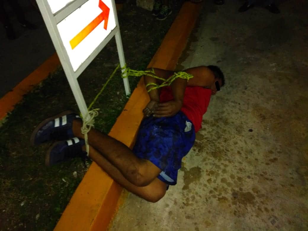 Amarran a maleante “como puerco”