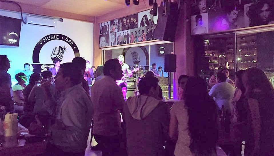 Dueños de bares anuncian amparo contra Ley de Alcoholes