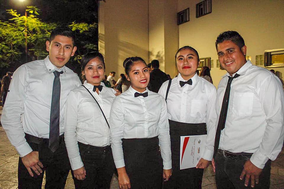 Inician capacitación para trabajadores de la industria turística