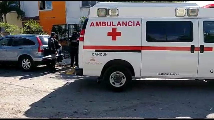 Balean domicilio en la Supermanzana 216, hay un herido