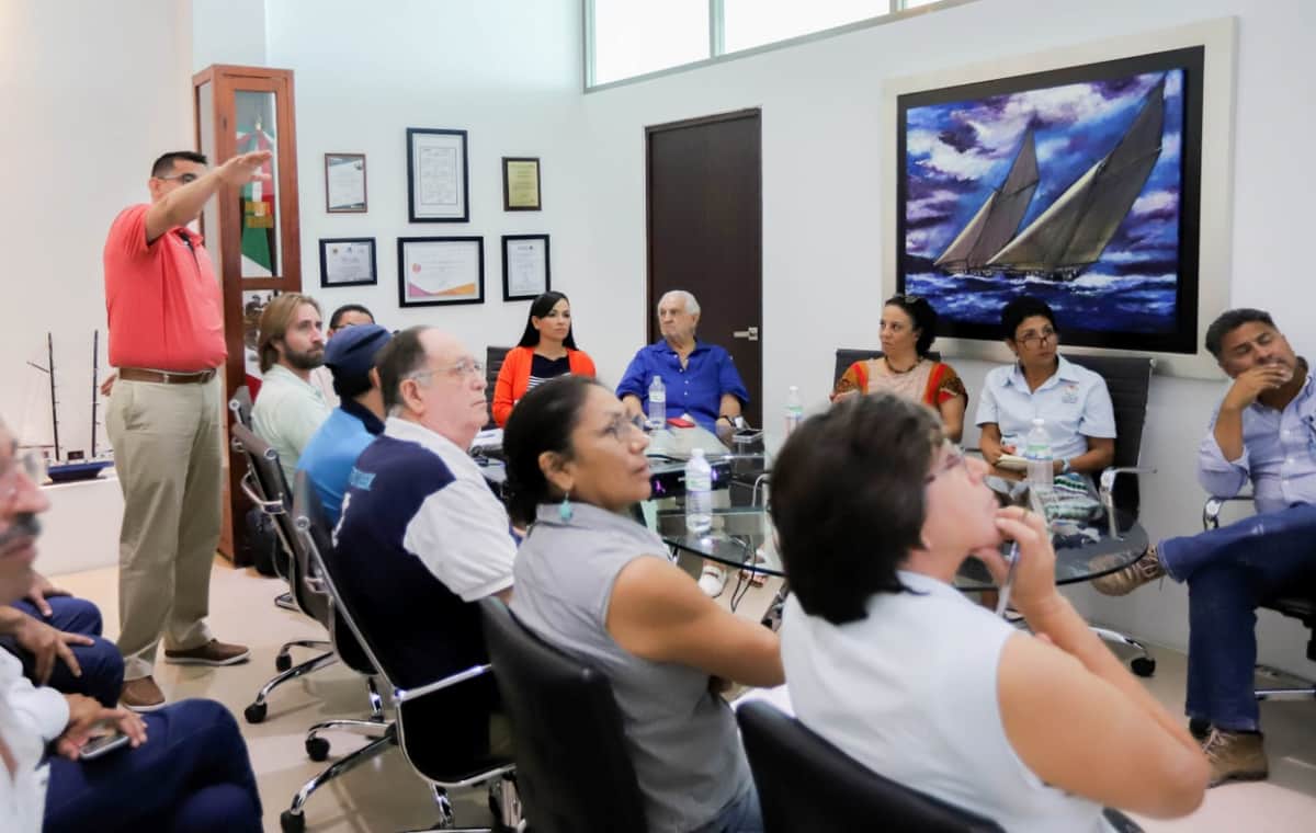 Gobierno de Puerto Morelos sumará esfuerzos para combatir el sargazo