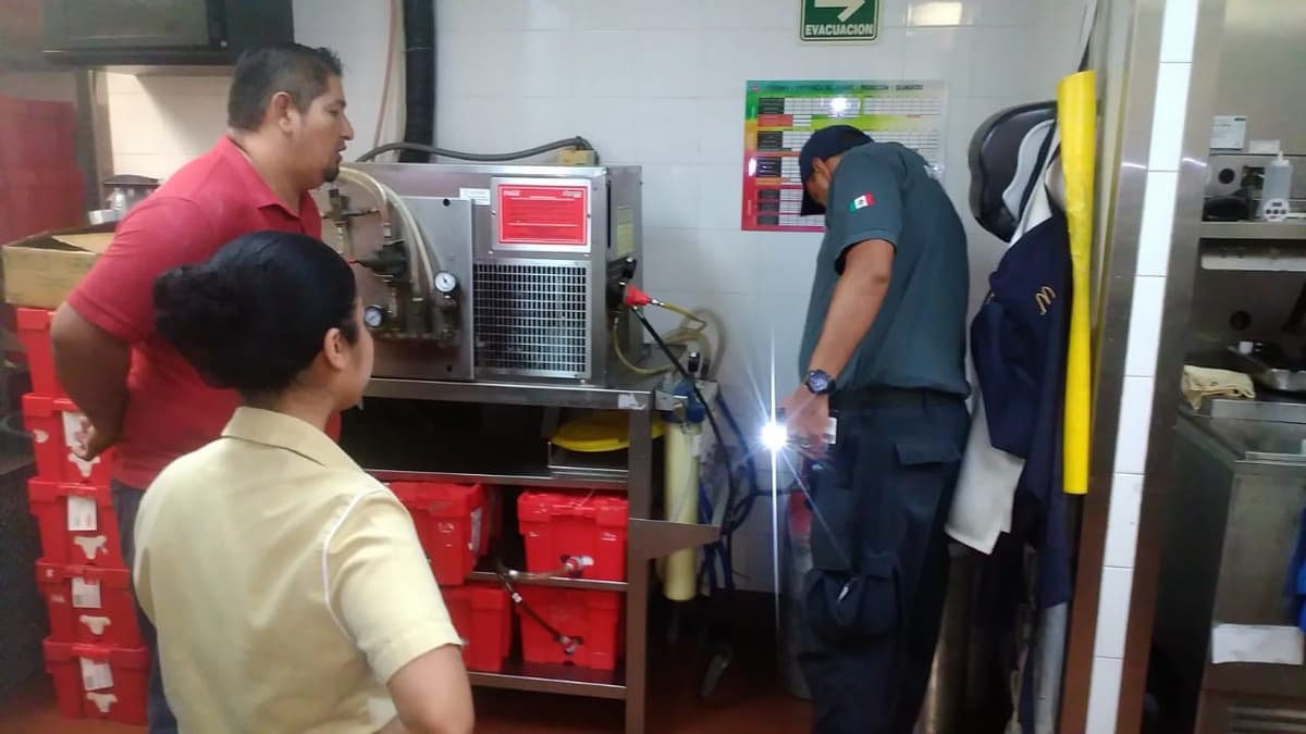 Siembra pánico en Las Américas estallido por gas