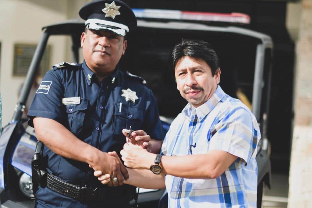 Con entrega de vehículos, mejoran servicios públicos y seguridad en Tulum