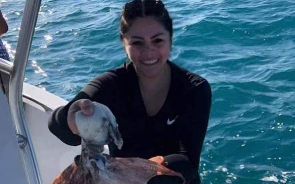 Diputada captura animal en veda y lo presume en Facebook