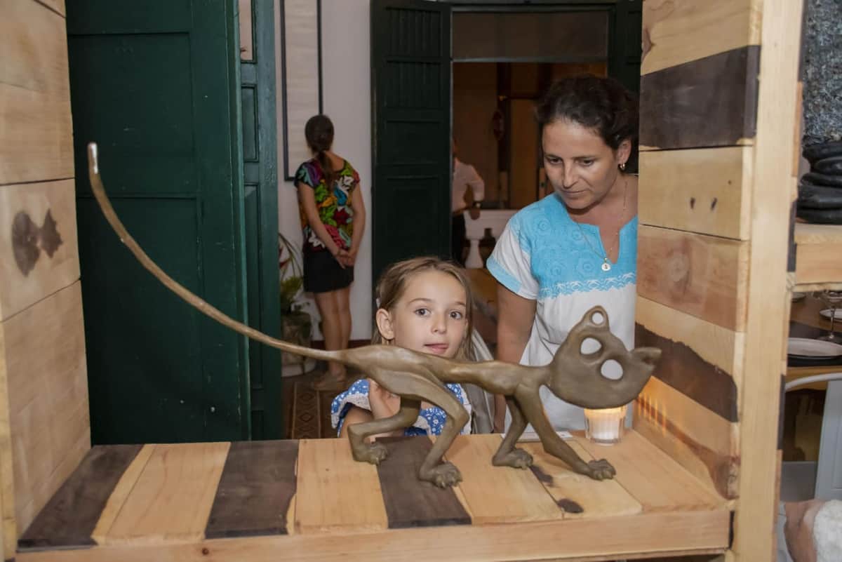 Presentan exposición "Viaje en el Tiempo" en homenaje a Miriam Ponce de León