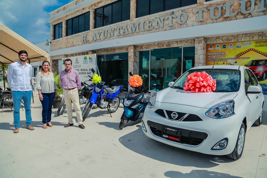 Rifan vehículos a contribuyentes cumplidos en pago del predial en Tulum