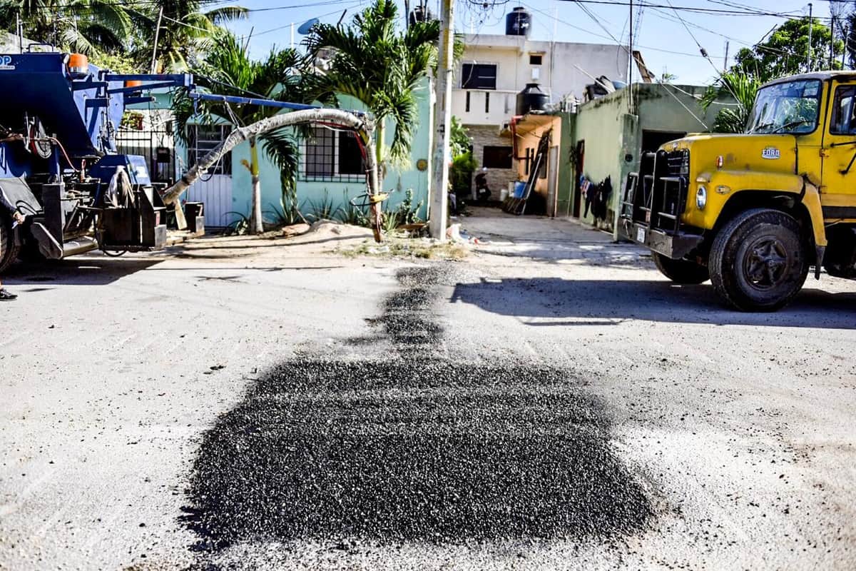 Calles de Tulum, en su etapa final de repavimentación