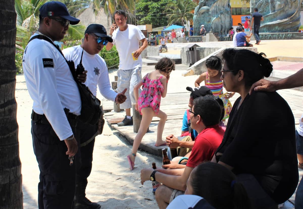 Policía Turística de Solidaridad mantiene segura la zona de playas