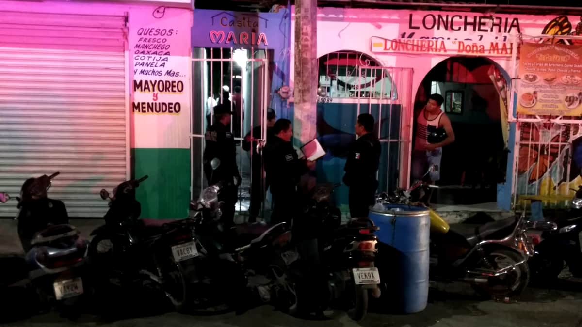 Por segunda ocasión policía frustra fiesta clandestina en Cozumel