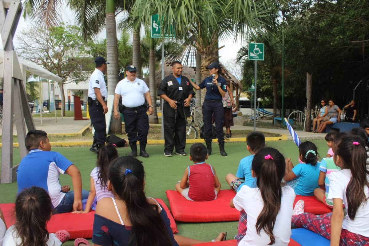 Promueven cultura de la prevención en fraccionamiento Villas Riviera