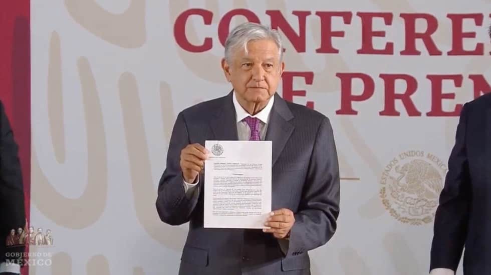 AMLO firma decreto, cancelará condonación de impuestos