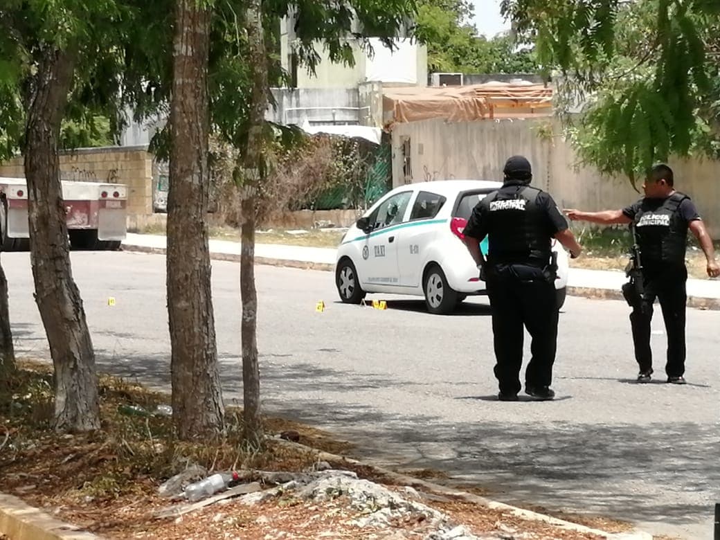 (VIDEO) Ejecutan a taxista en Playa del Carmen