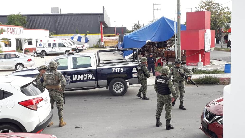 Trasladan a sicarios detenidos en Cozumel