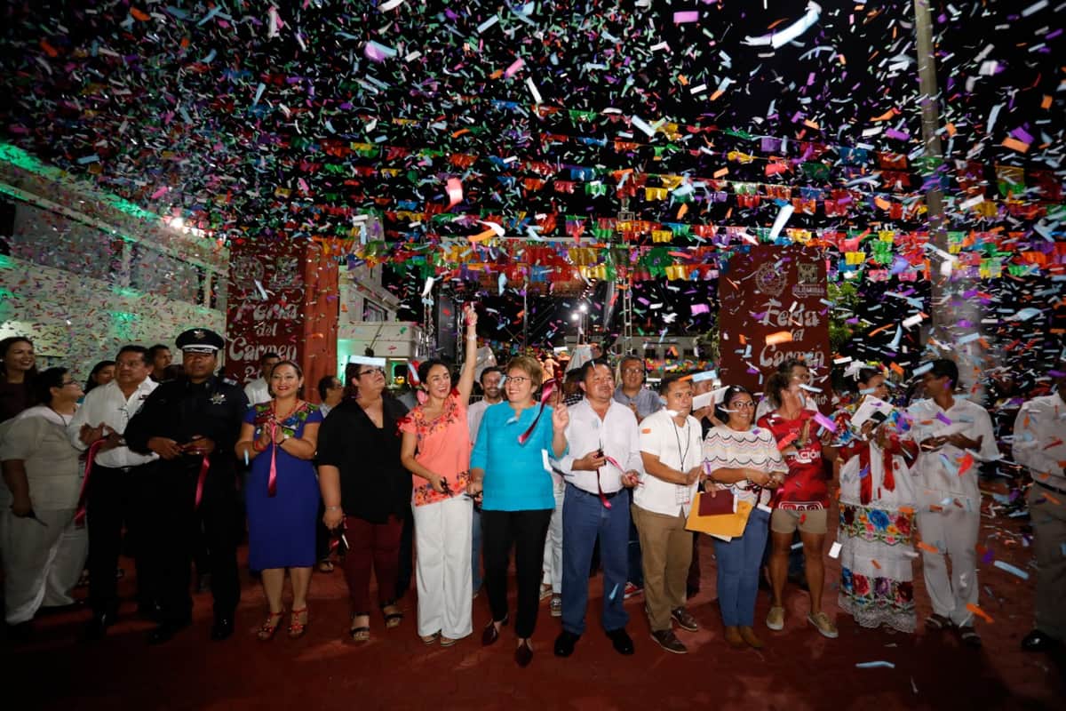 Con gran éxito da inicio la Feria del Carmen 2019