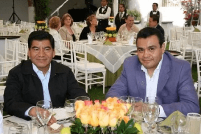 Aún con ficha roja de Interpol, Mario Marín es captado "de parranda"