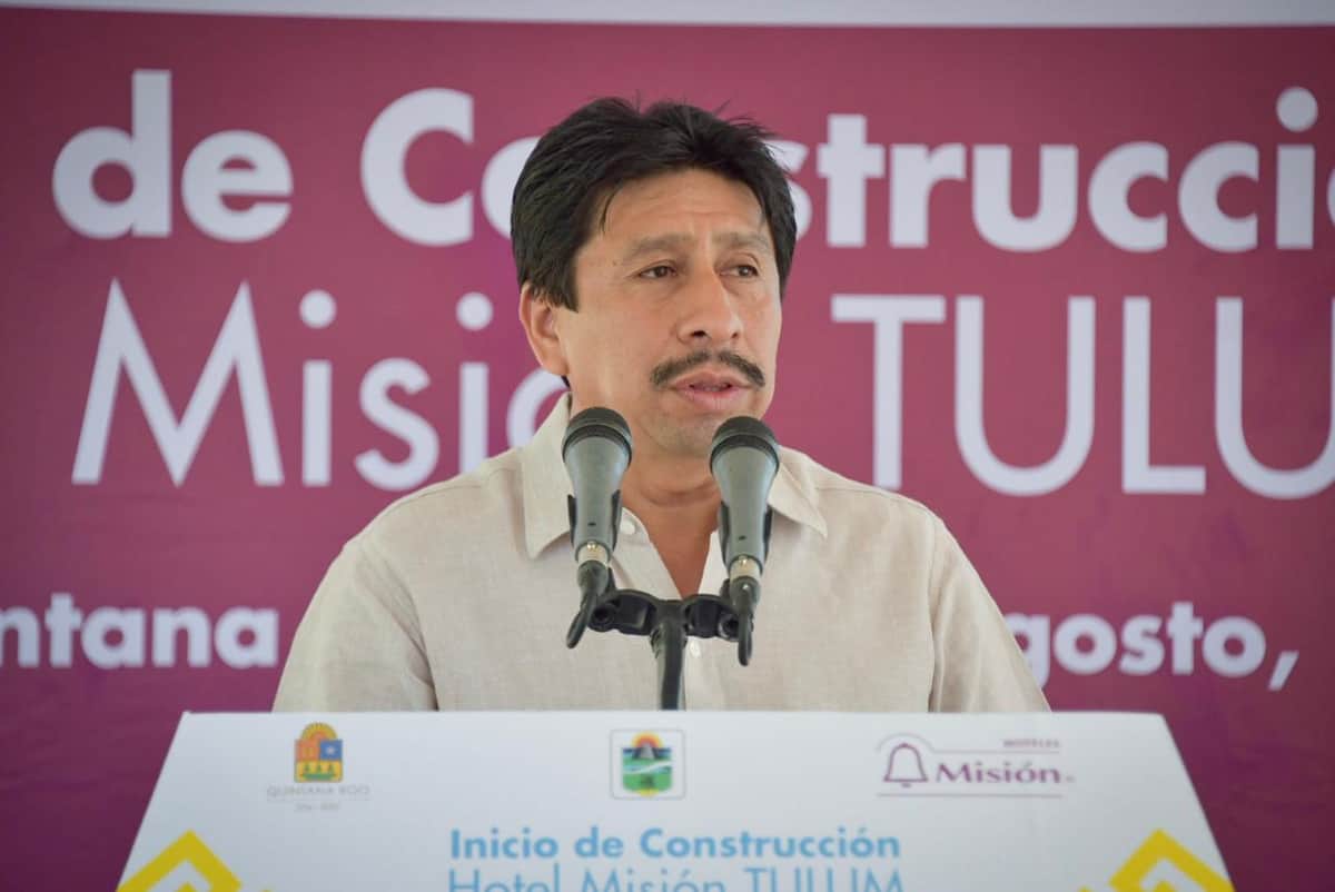 Víctor Mas se reúne con funcionarios encargados del Tren Maya en Tulum