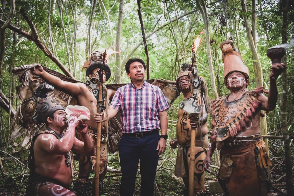 Víctor Mas inaugura concepto ecoturístico en Zona Maya