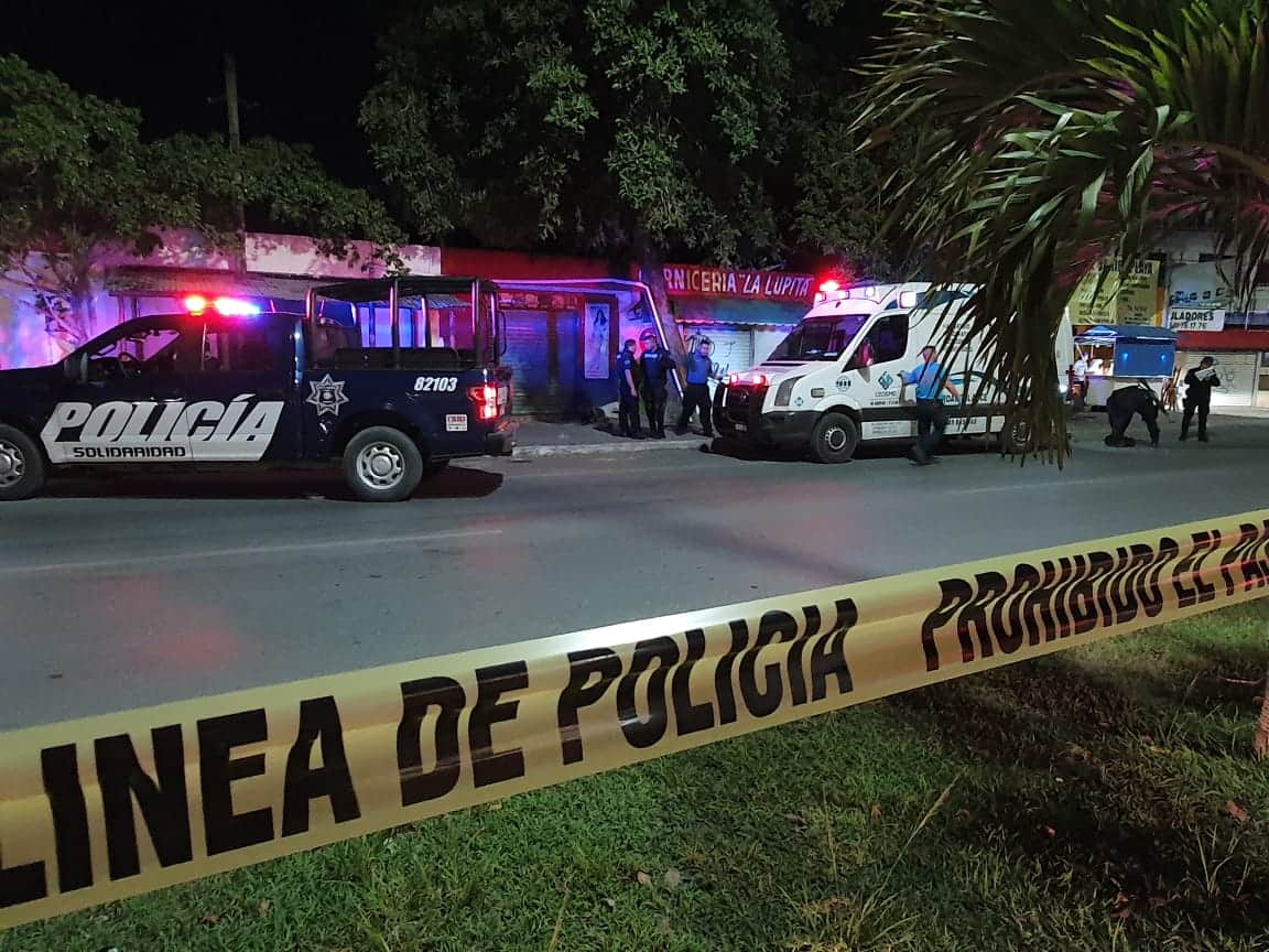 Ejecutado frente a su hija de siete años en la Constituyentes, Playa del Carmen