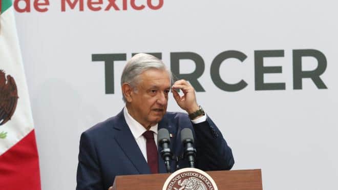 AMLO tiene otros datos y marca como tercero, el Primer Informe de Gobierno
