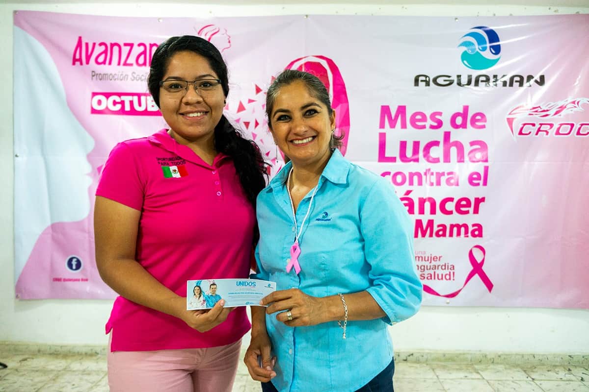 Impulsa Aguakan acciones contra el cáncer de mama