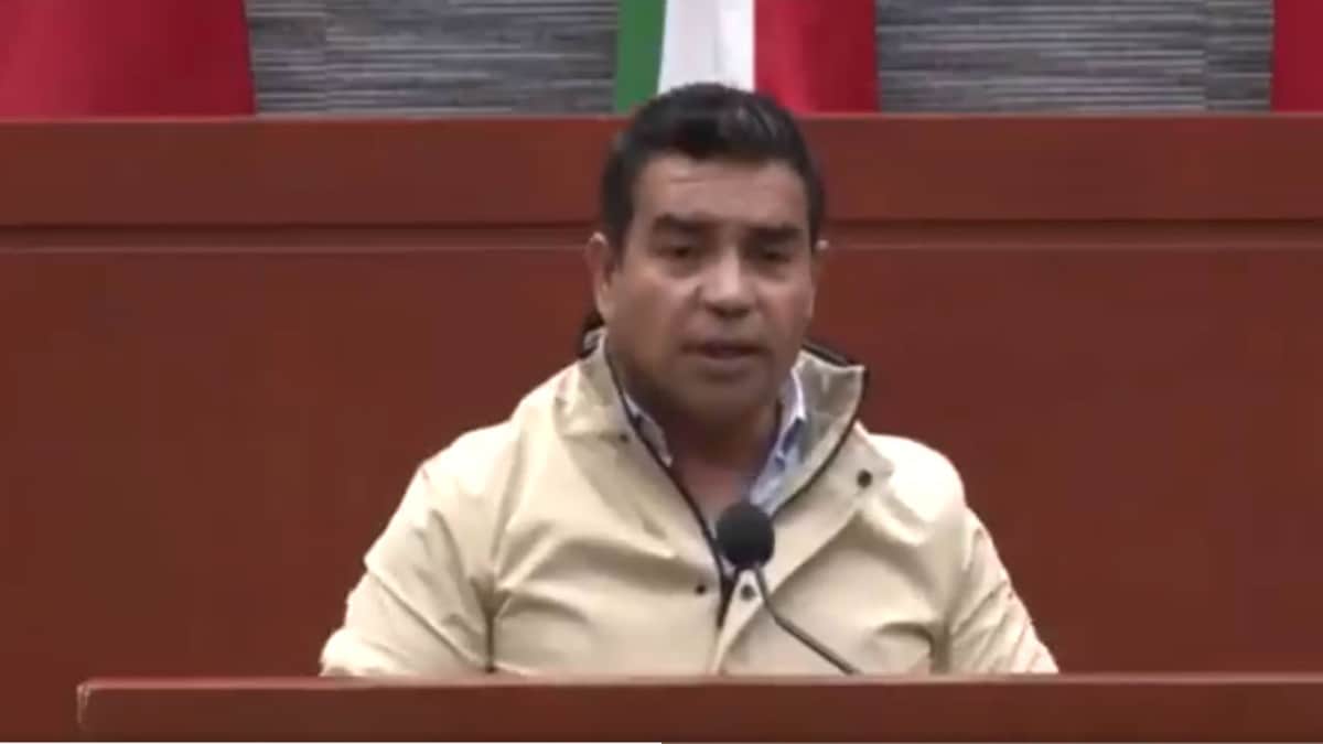VIDEO "Es lo malo de sacarlas de la cocina y darles curul": José Casas a diputada