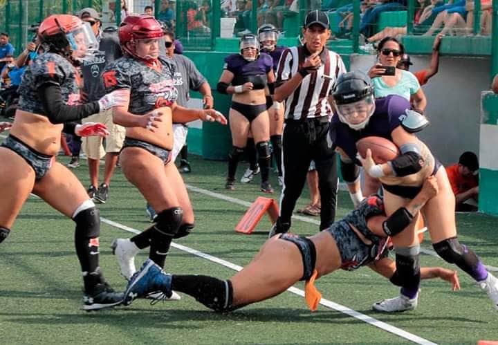 Ninfas de Cozumel ya se preparan para el próximo torneo de Futbol Americano en Bikini