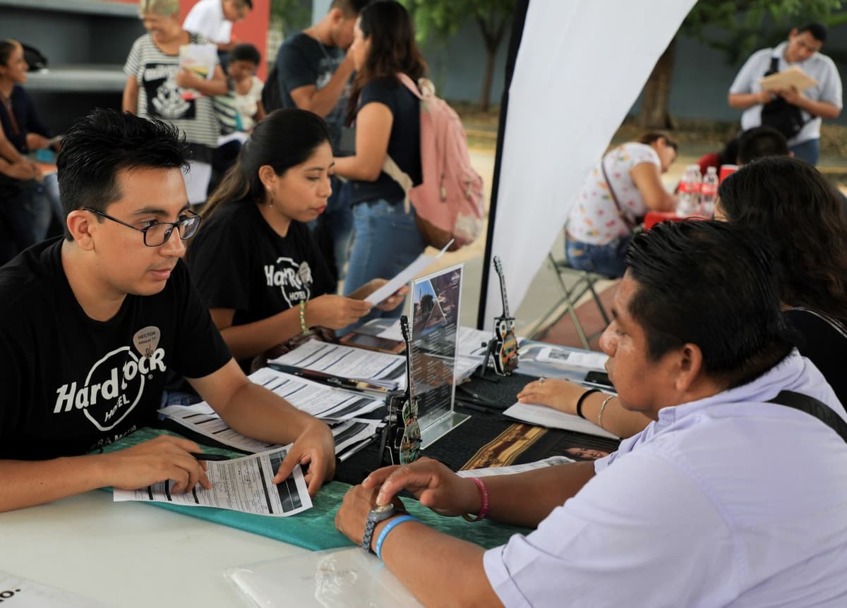 Todo un éxito la Décima Feria del Empleo en Solidaridad