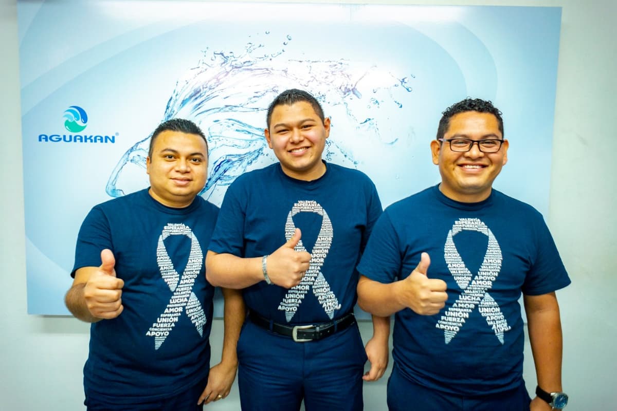 Promueve Aguakan detección temprana de cáncer de próstata