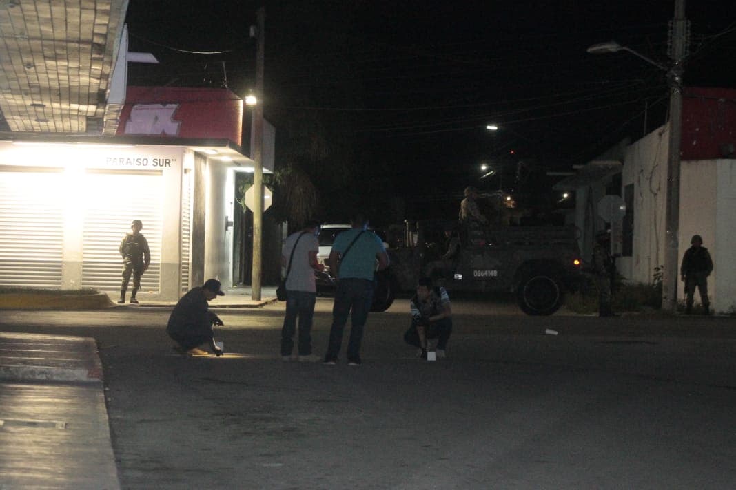 Disparan delincuentes contra la policía de Cozumel