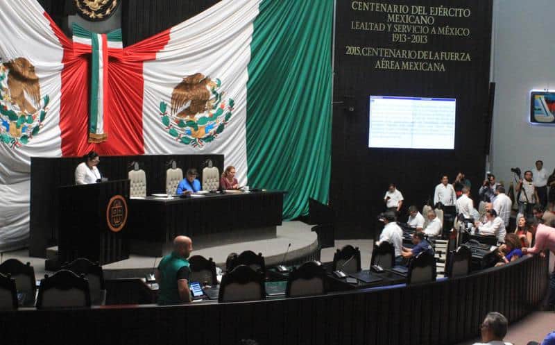 Se roban del Congreso documentos de juicios políticos hacia Nivardo Mena y Luis Torres