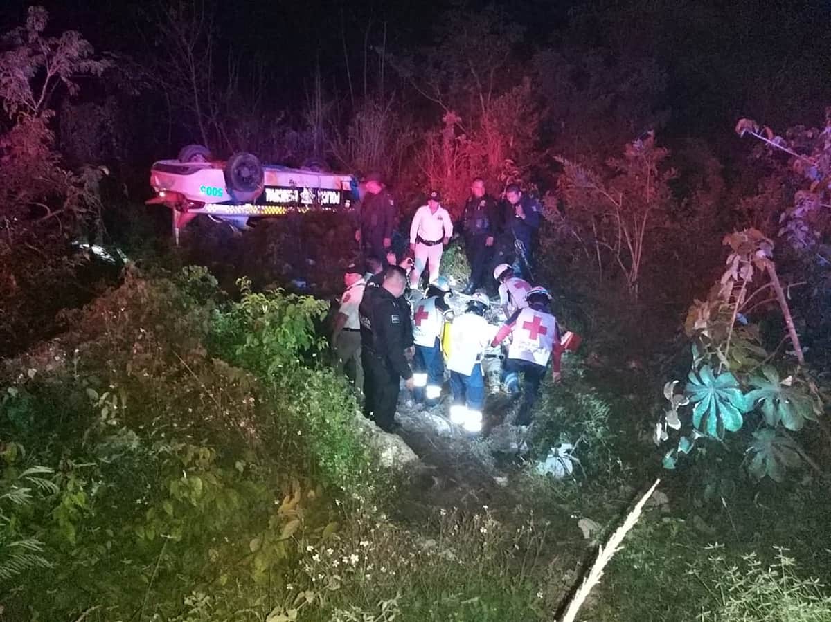 Se accidenta agente de tránsito en Cancún