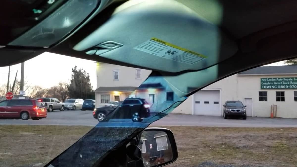 Adolescente crea la solución perfecta para los puntos ciegos en el coche