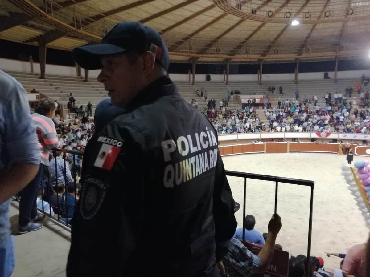 Termina corrida de toros en Cancún con intervención policiaca