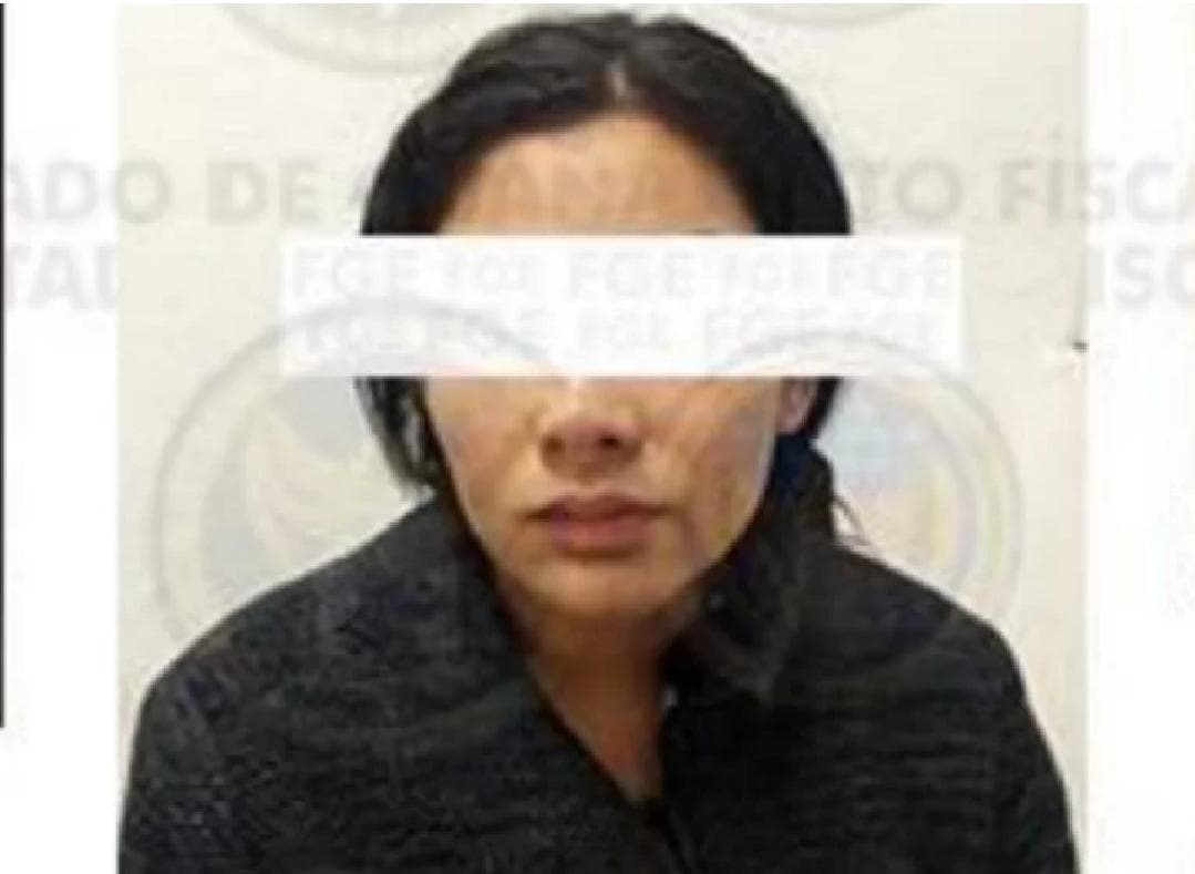 Detienen en Guanajuato a pareja de "El Marro", presunto líder huachicolero